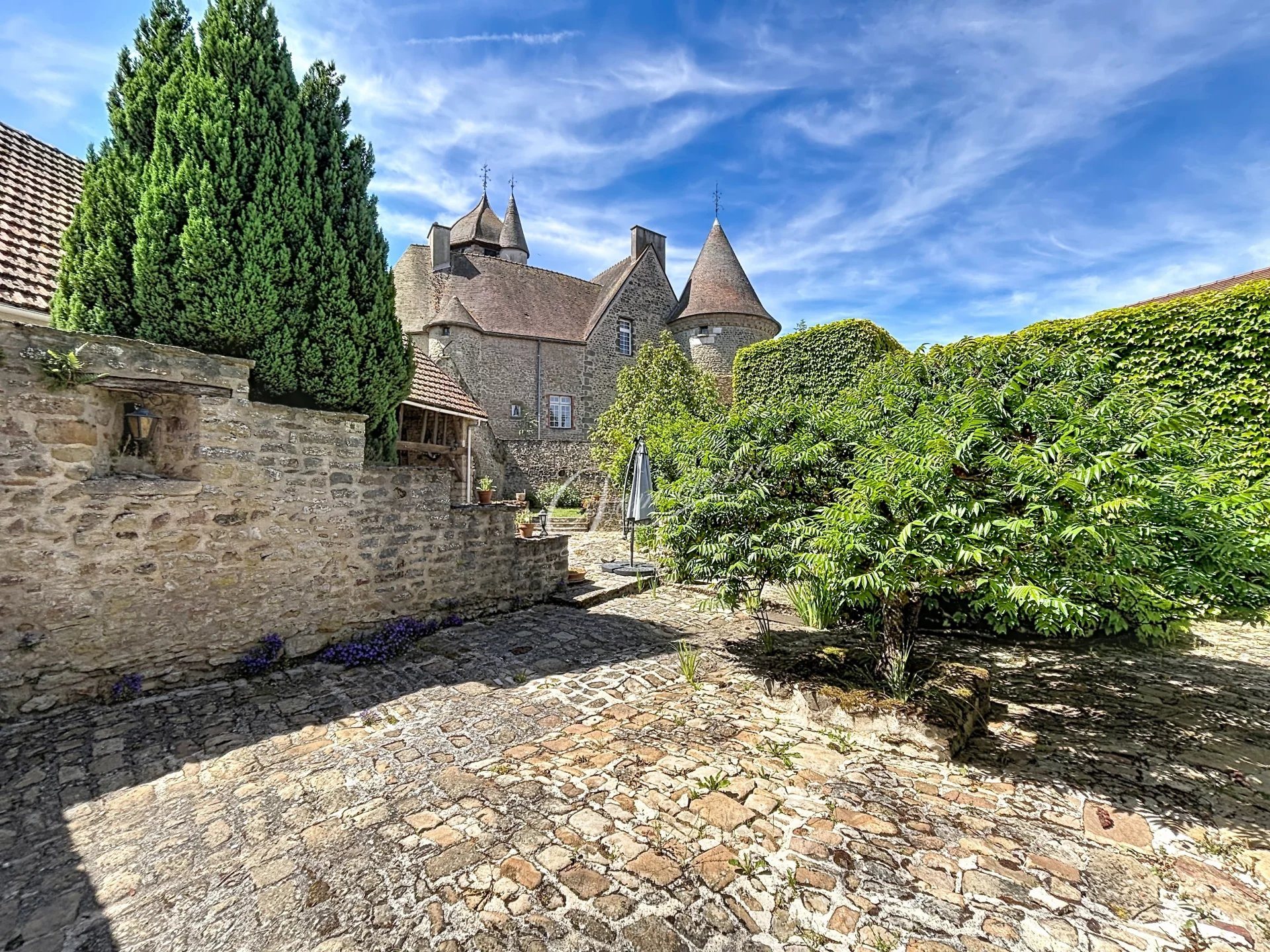 Maison à vendre, 331m², Arnay-le-Duc