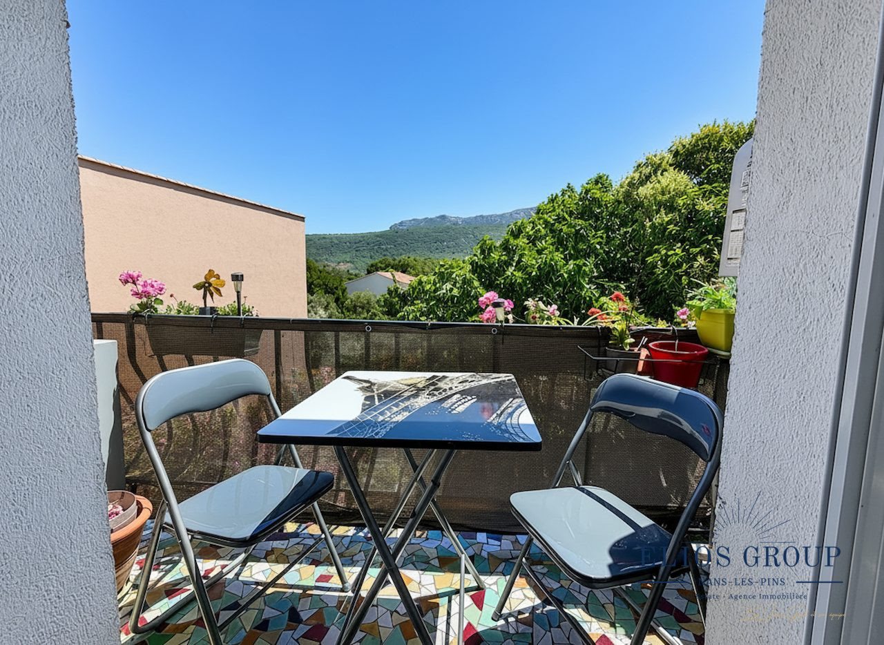 Maison à vendre, 100m², Nans-les-Pins