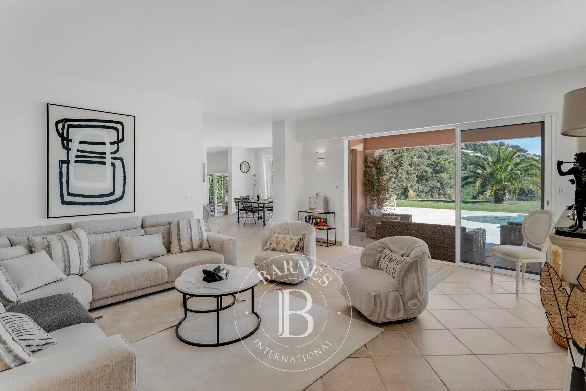 Maison à vendre, 200m², Grimaud