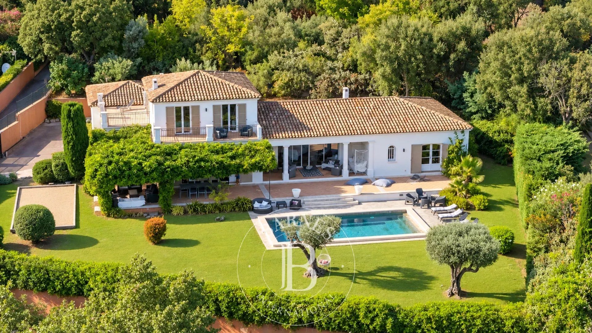 Maison à vendre, 280m², Grimaud