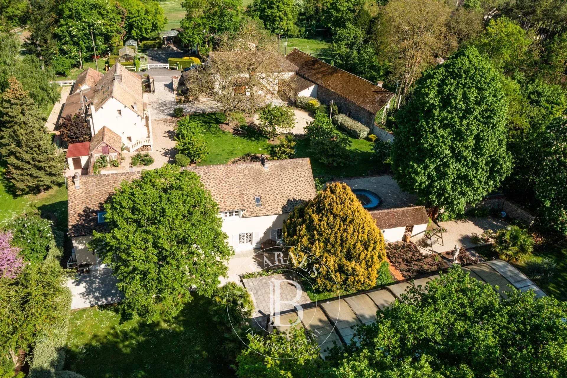 Maison à vendre, 360m², Anet