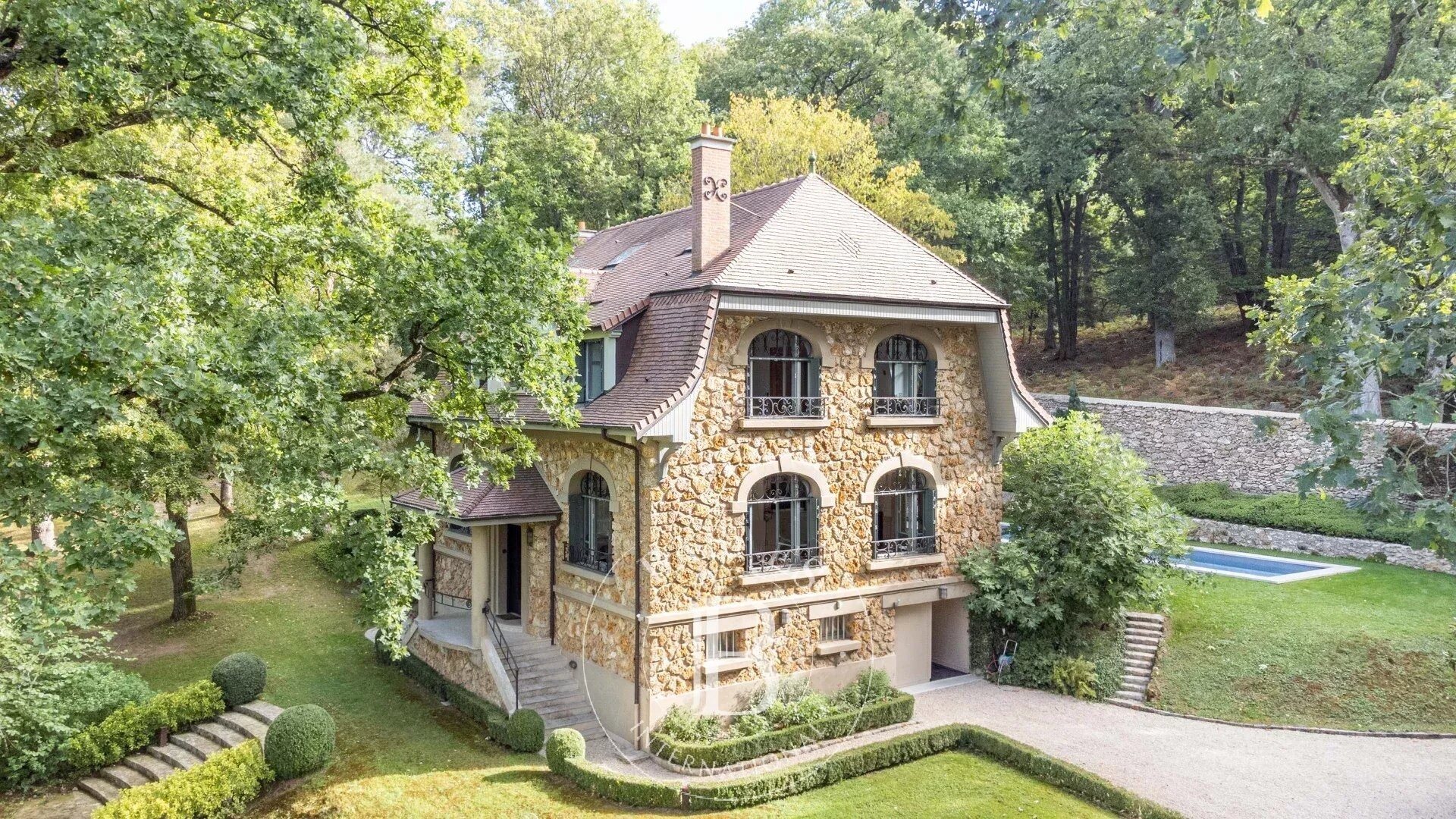 Maison à vendre, 420m², Senlisse