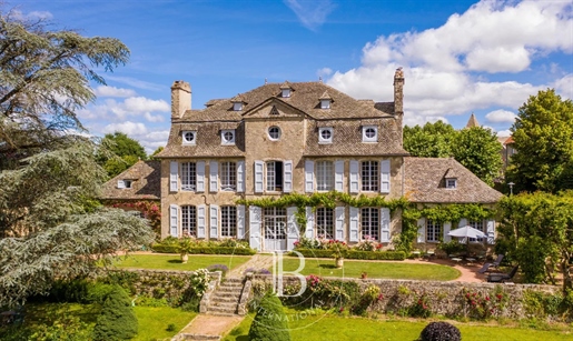 Aurillac 400m²