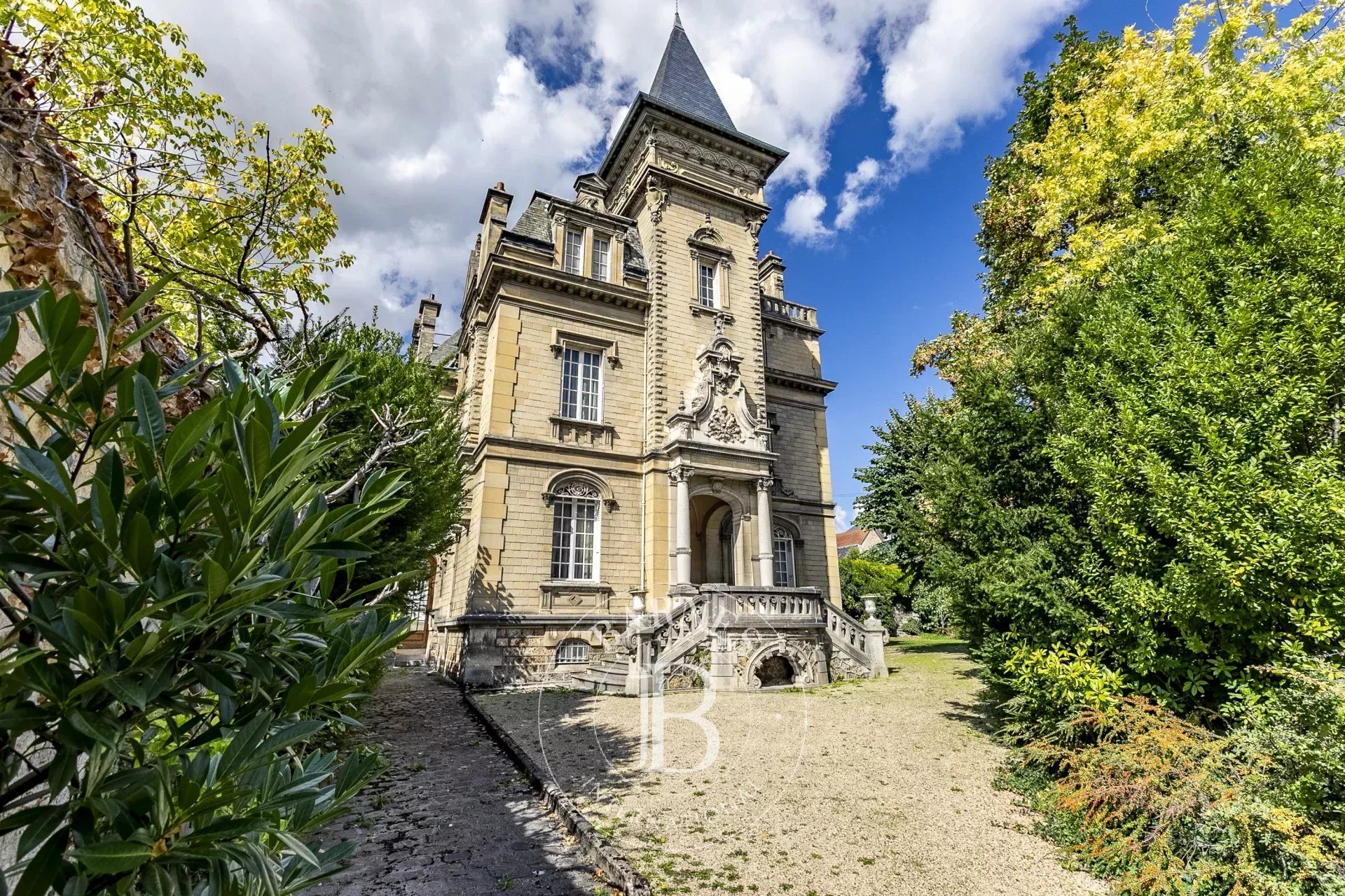 Maison à vendre, 350m², Compiègne