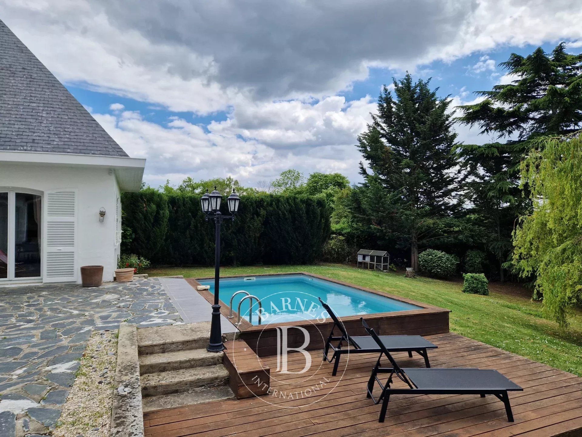 Maison à vendre, 370m², Neuville-sur-Oise