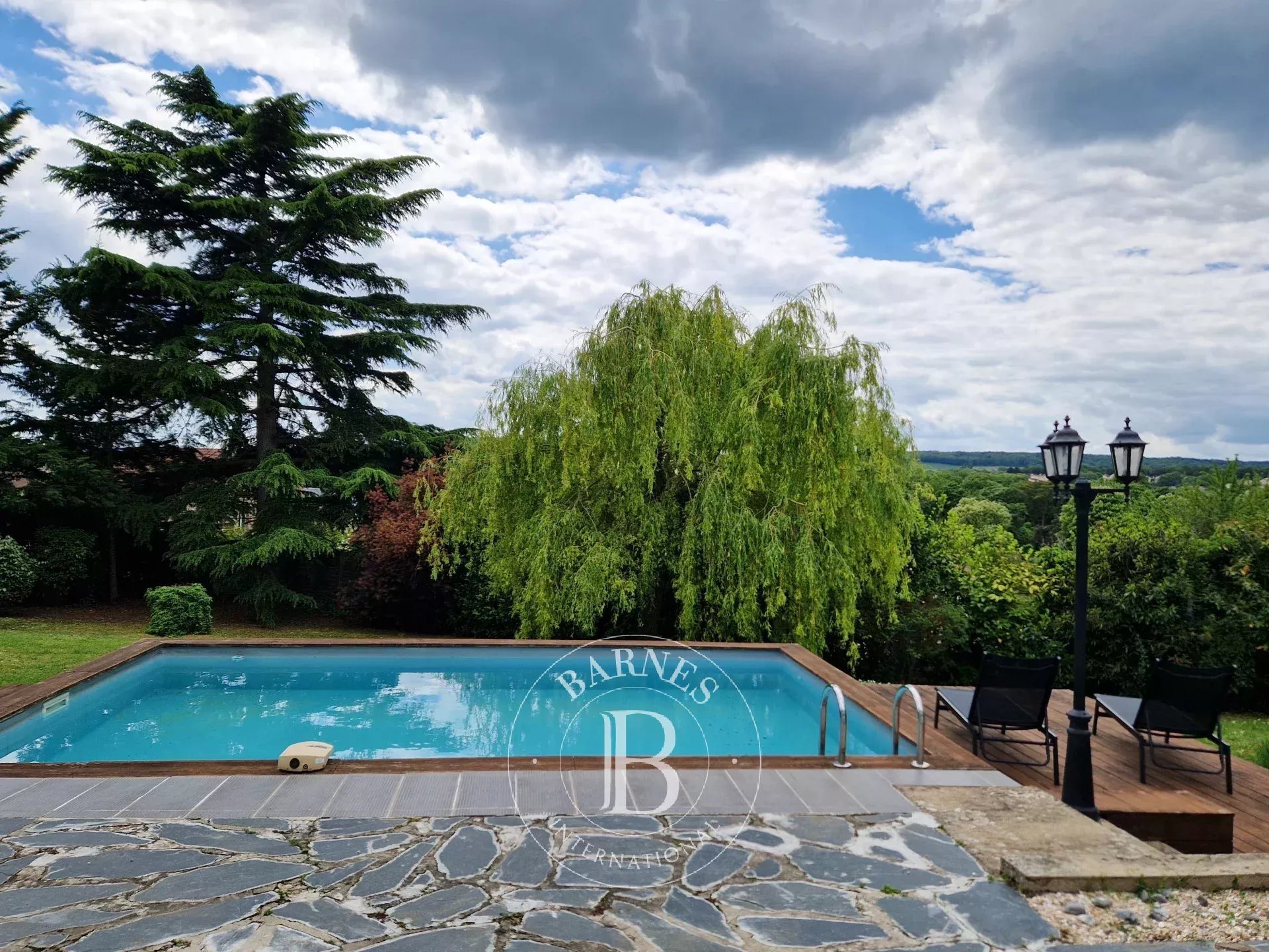 Maison à vendre, 370m², Neuville-sur-Oise
