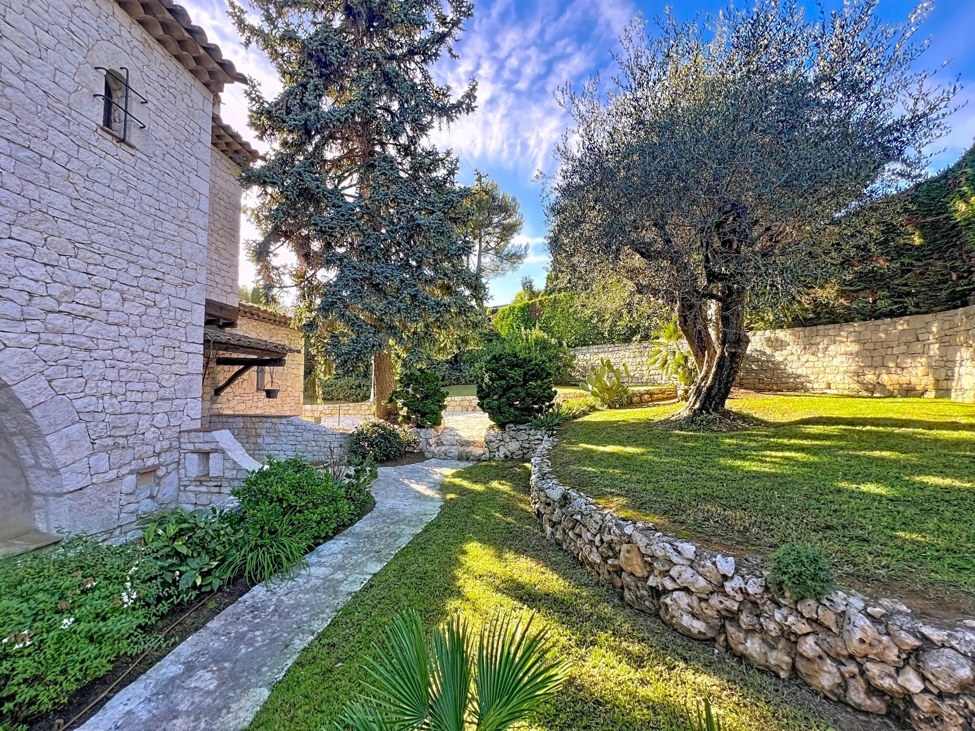 Maison à vendre, 256m², Saint-Paul-de-Vence