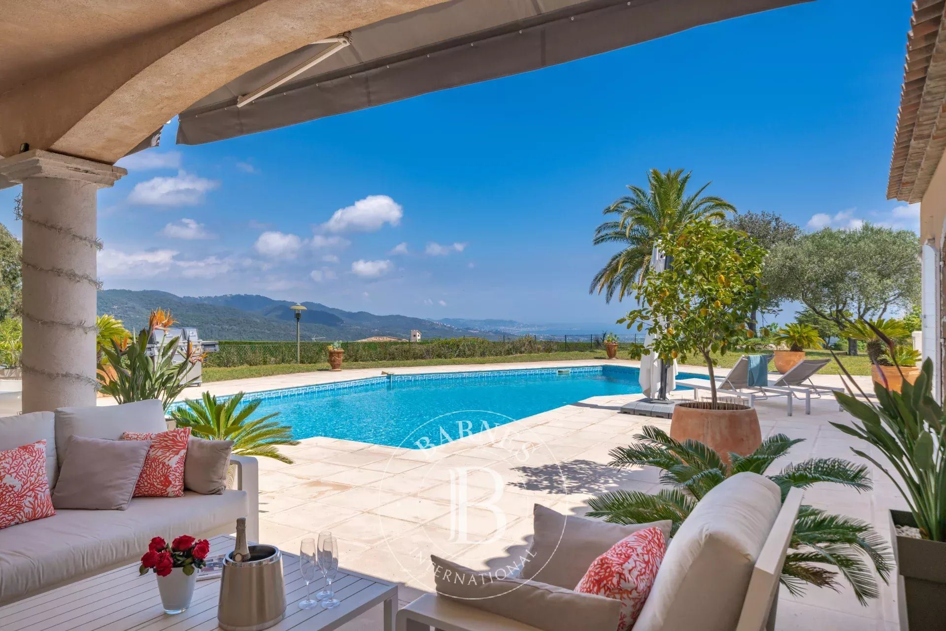 Maison à vendre, 304m², Mandelieu-la-Napoule