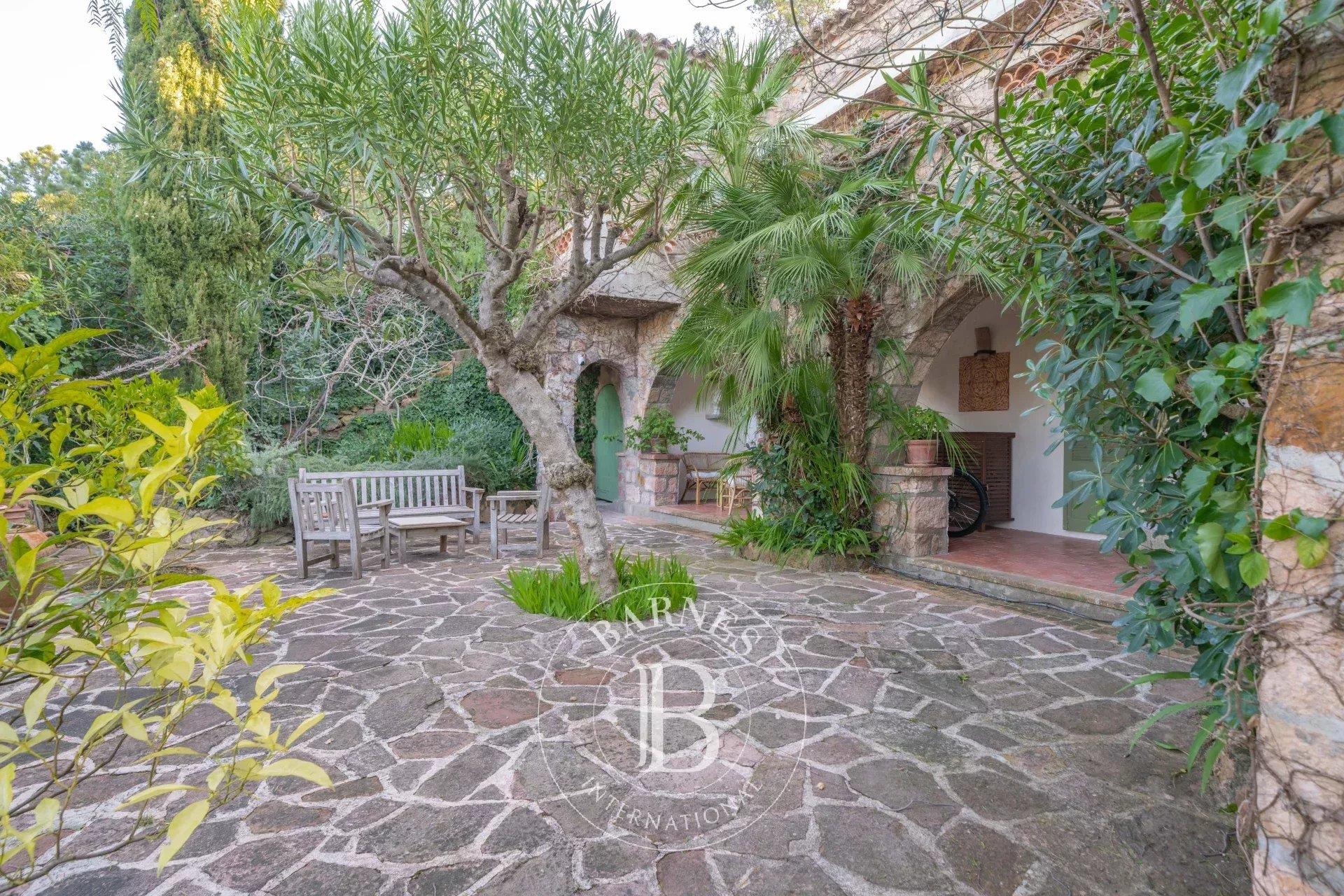 Maison à vendre, 180m², Théoule-sur-Mer