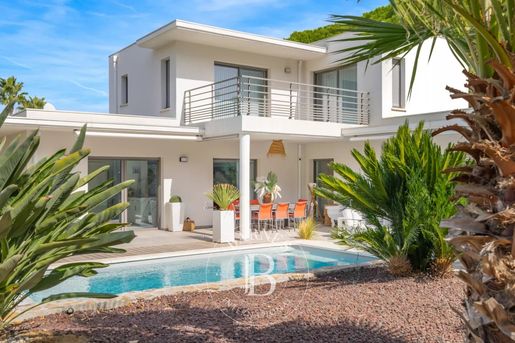Maison 6 pièces 162 m² · à Saint-Raphaël · 162 m² · 1 490 000 €