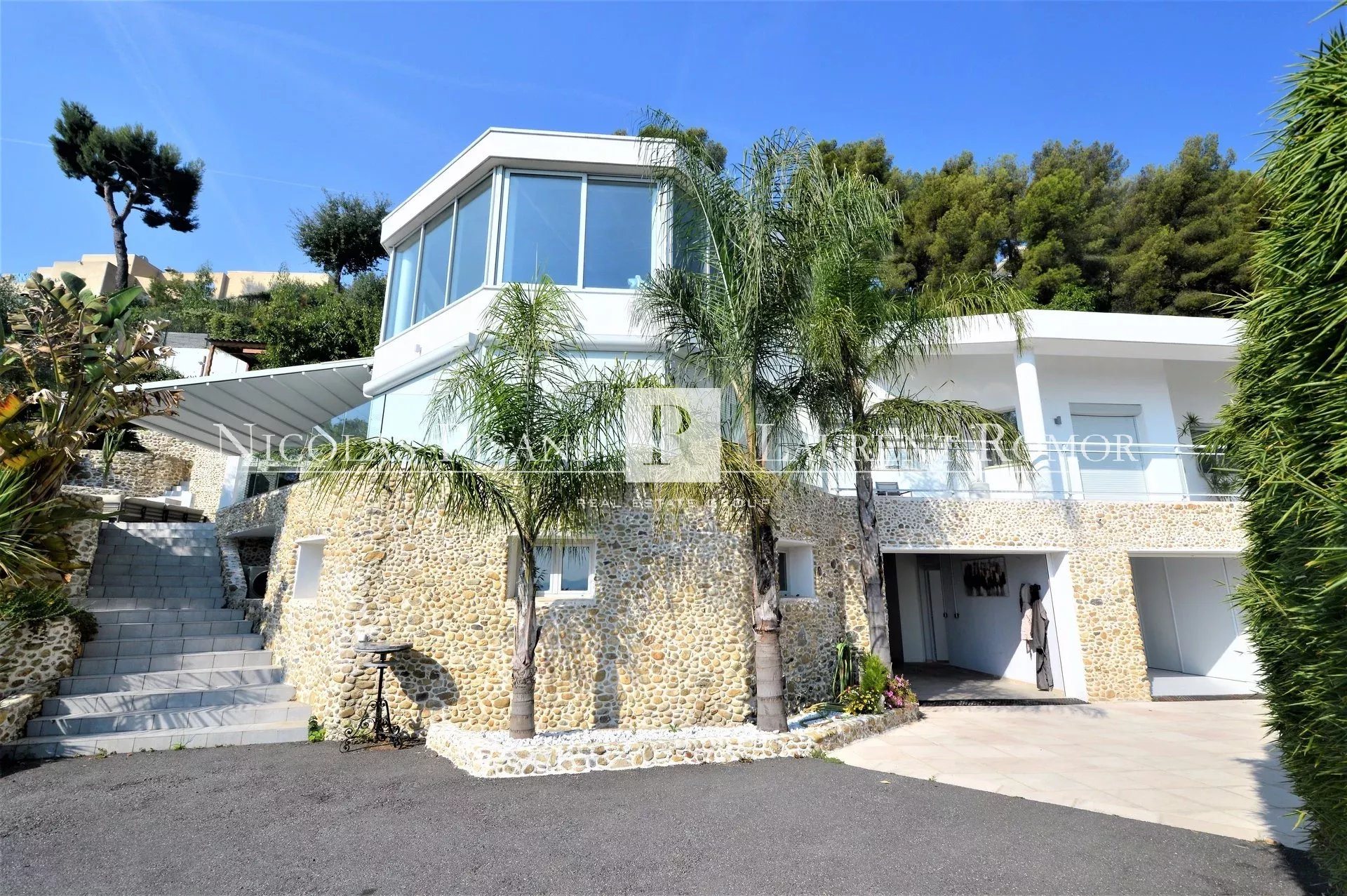 Maison à vendre, 330m², Roquebrune-Cap-Martin