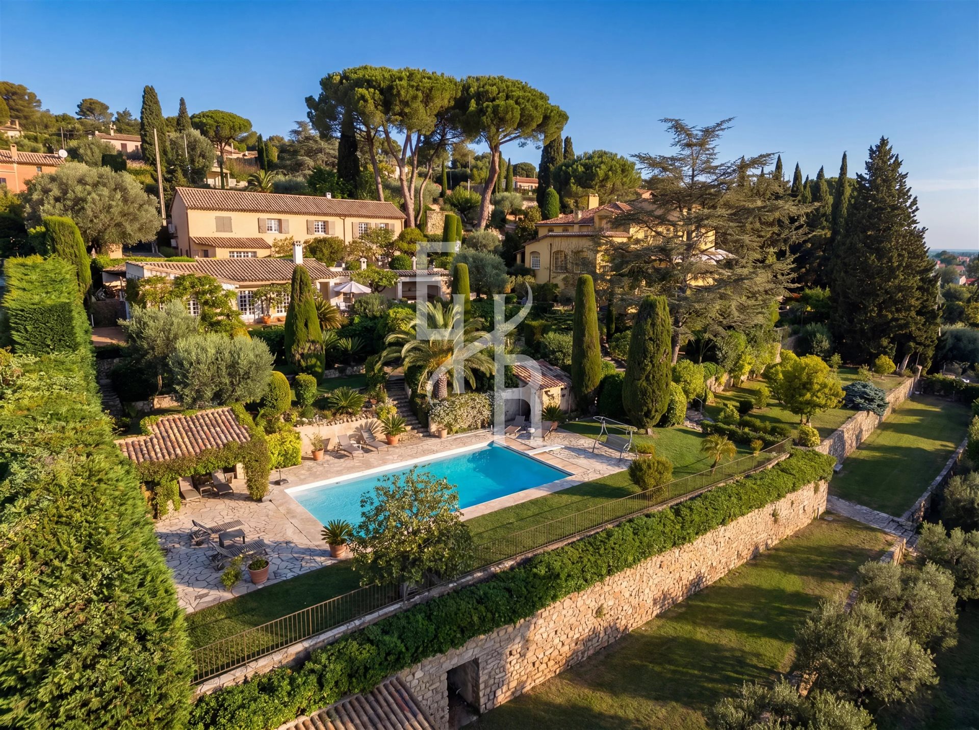 Maison à vendre, 890m², Mougins