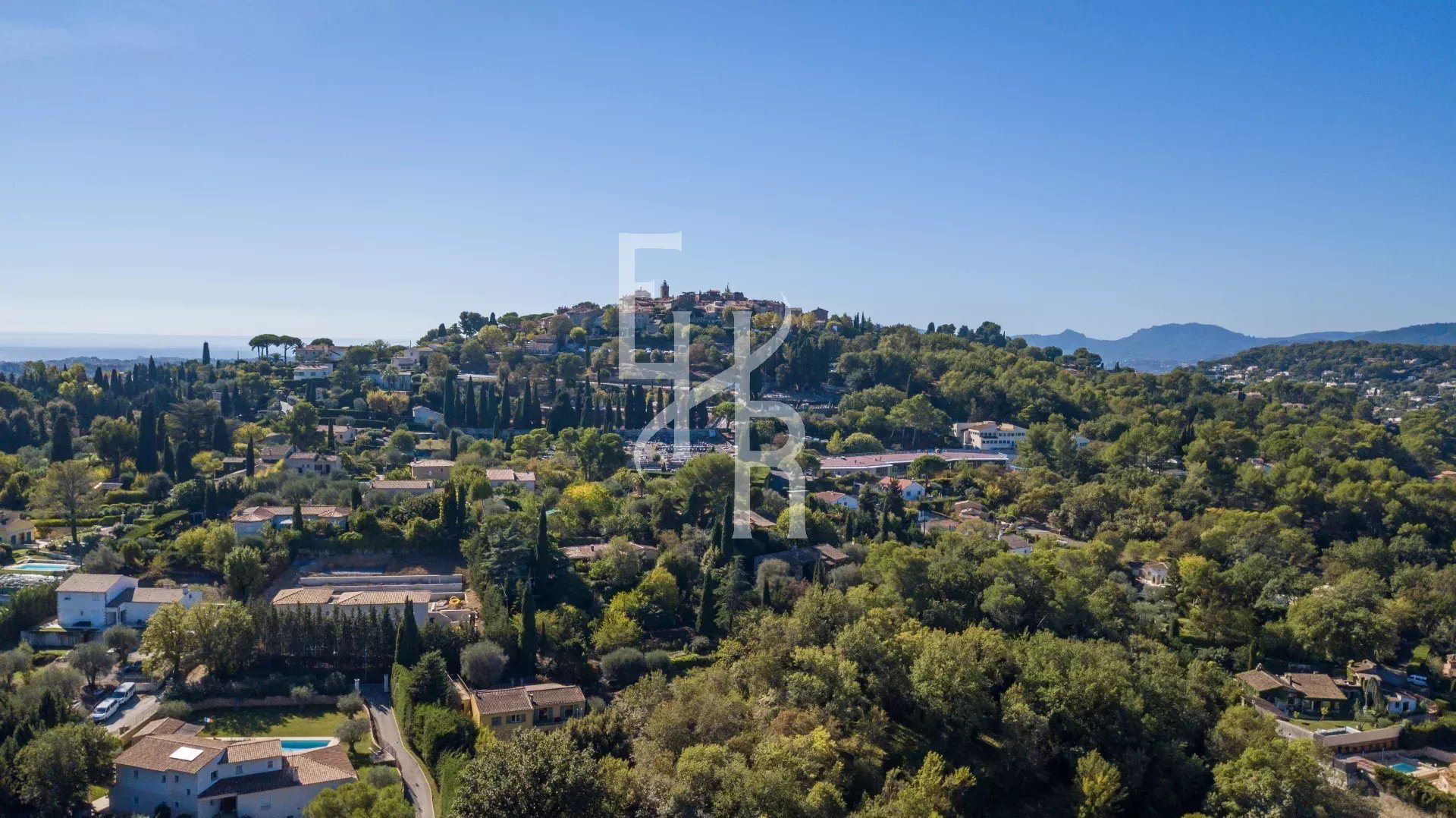 Maison à vendre, 220m², Mougins