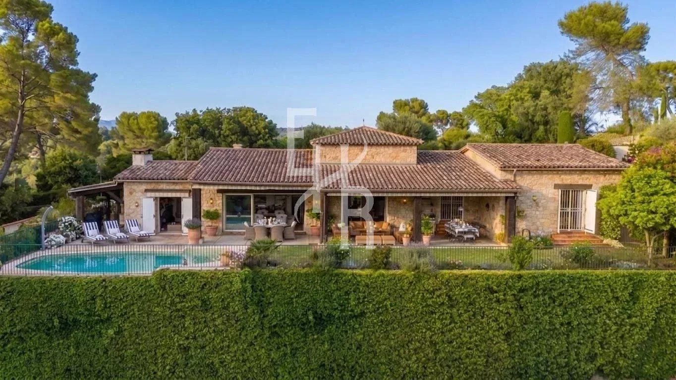Maison à vendre, 240m², Biot