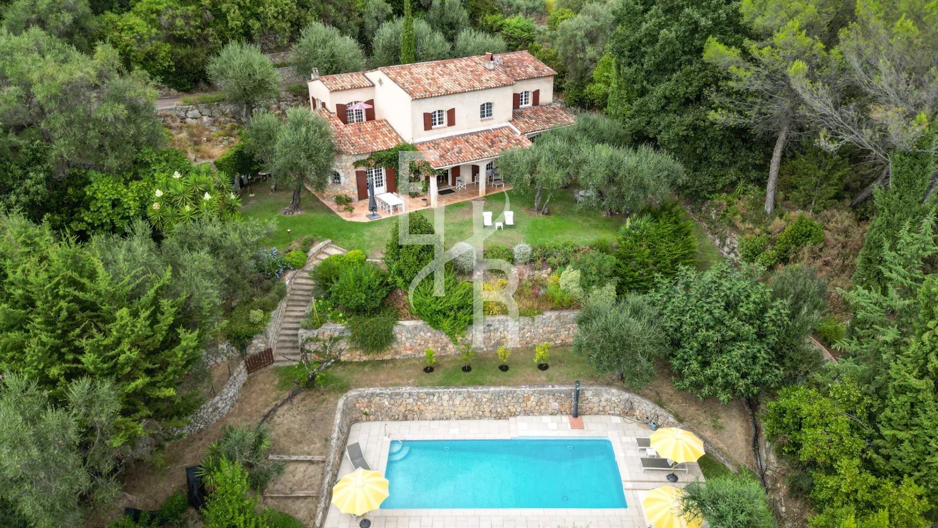 Maison à vendre, 205m², Spéracèdes
