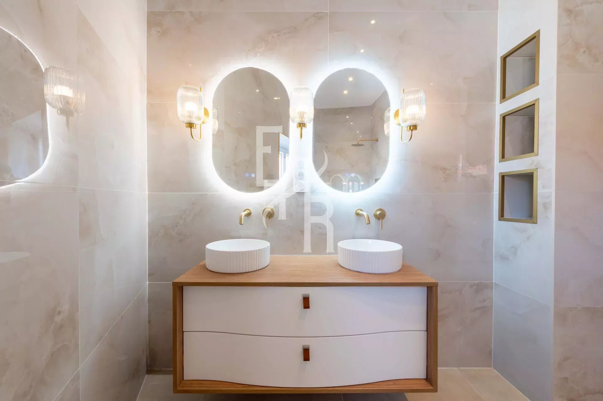 Appartement à vendre, 67m², Cannes