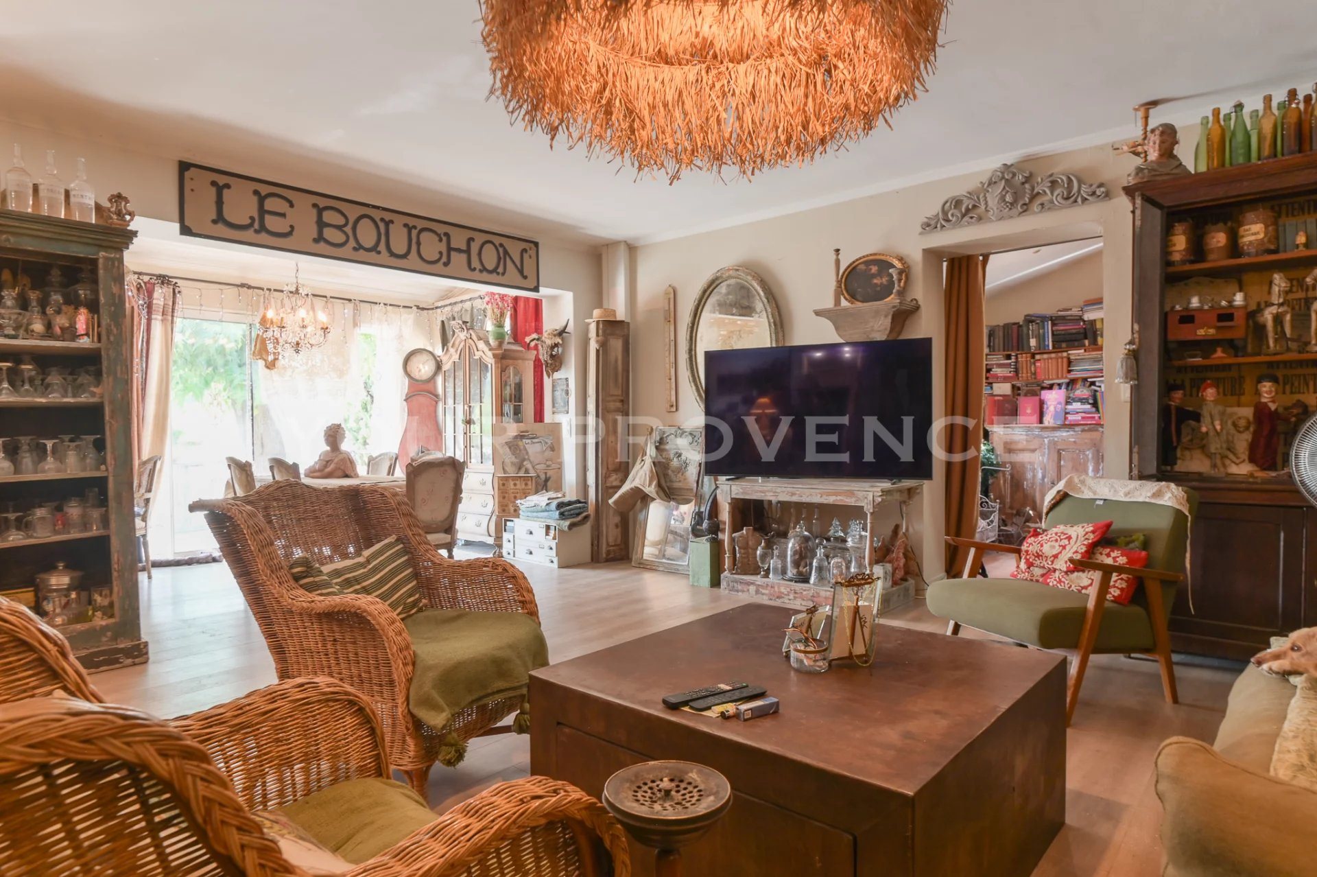 Maison à vendre, 157m², Robion