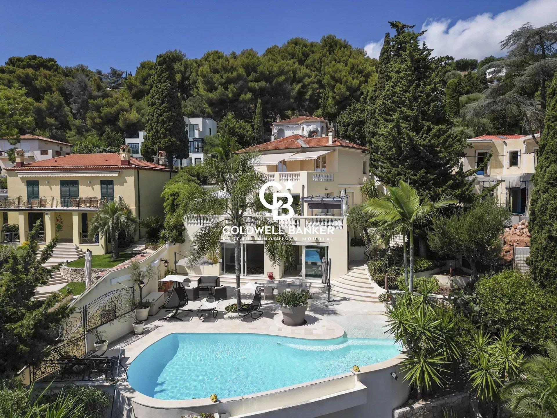 Maison à vendre, 250m², Roquebrune-Cap-Martin