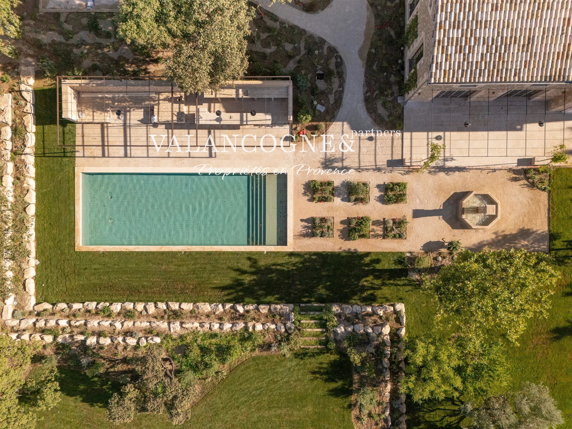 Maison à vendre, 264m², Eygalières