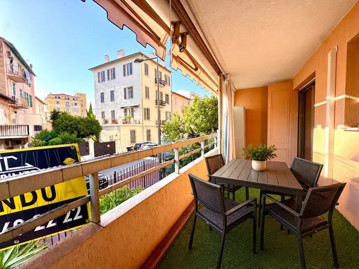 Appartement 2 pièces 39 m² · à Cannes · 39 m² · 300 000 €
