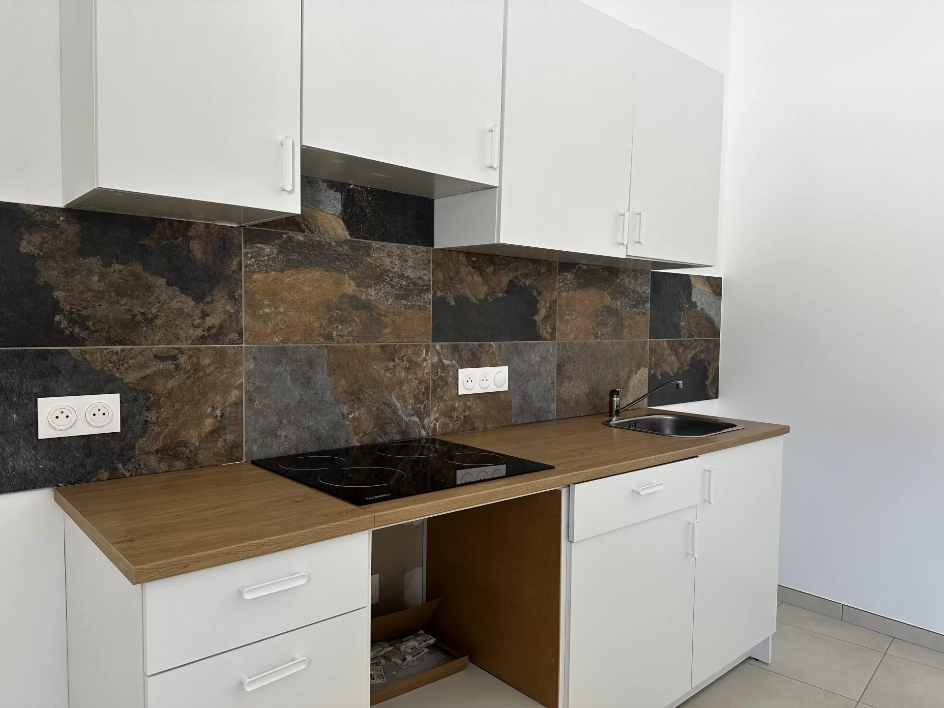 Appartement à louer, 49m², Lodève