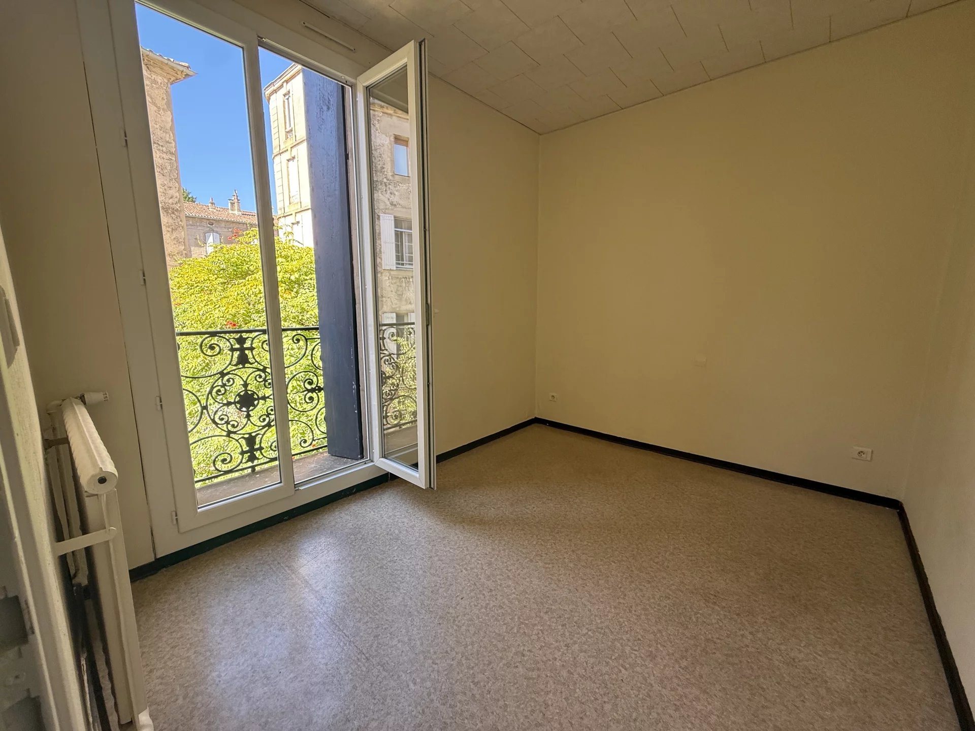 Appartement à louer, 90m², Lodève