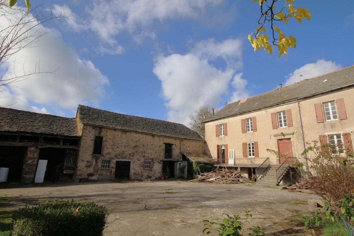 Maison à vendre, 189m², La Salvetat-Peyralès