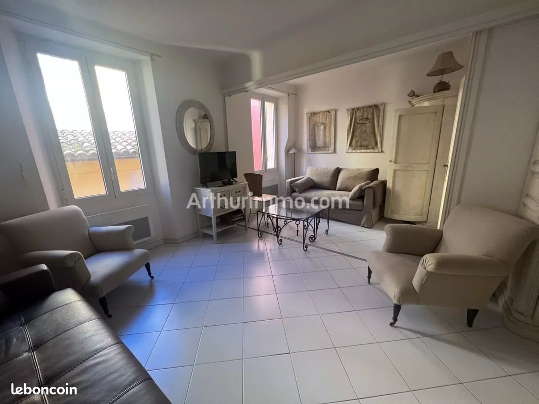 Appartement à louer, 34m², Saint-Tropez