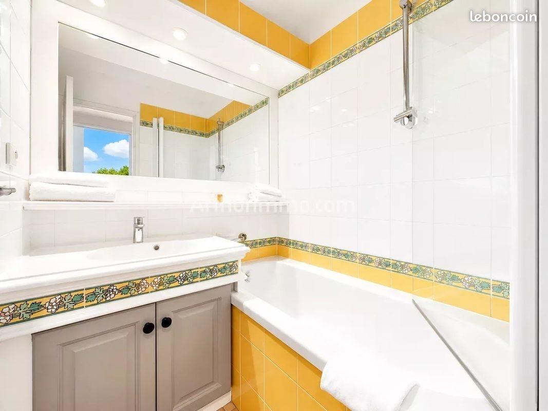 Appartement à vendre, 28m², Roquebrune-sur-Argens