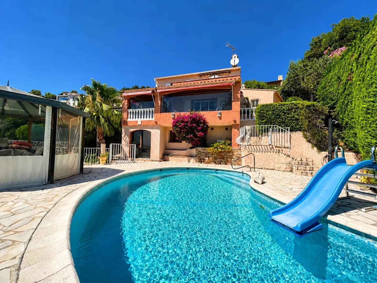 Maison à vendre, 180m², Roquebrune-sur-Argens