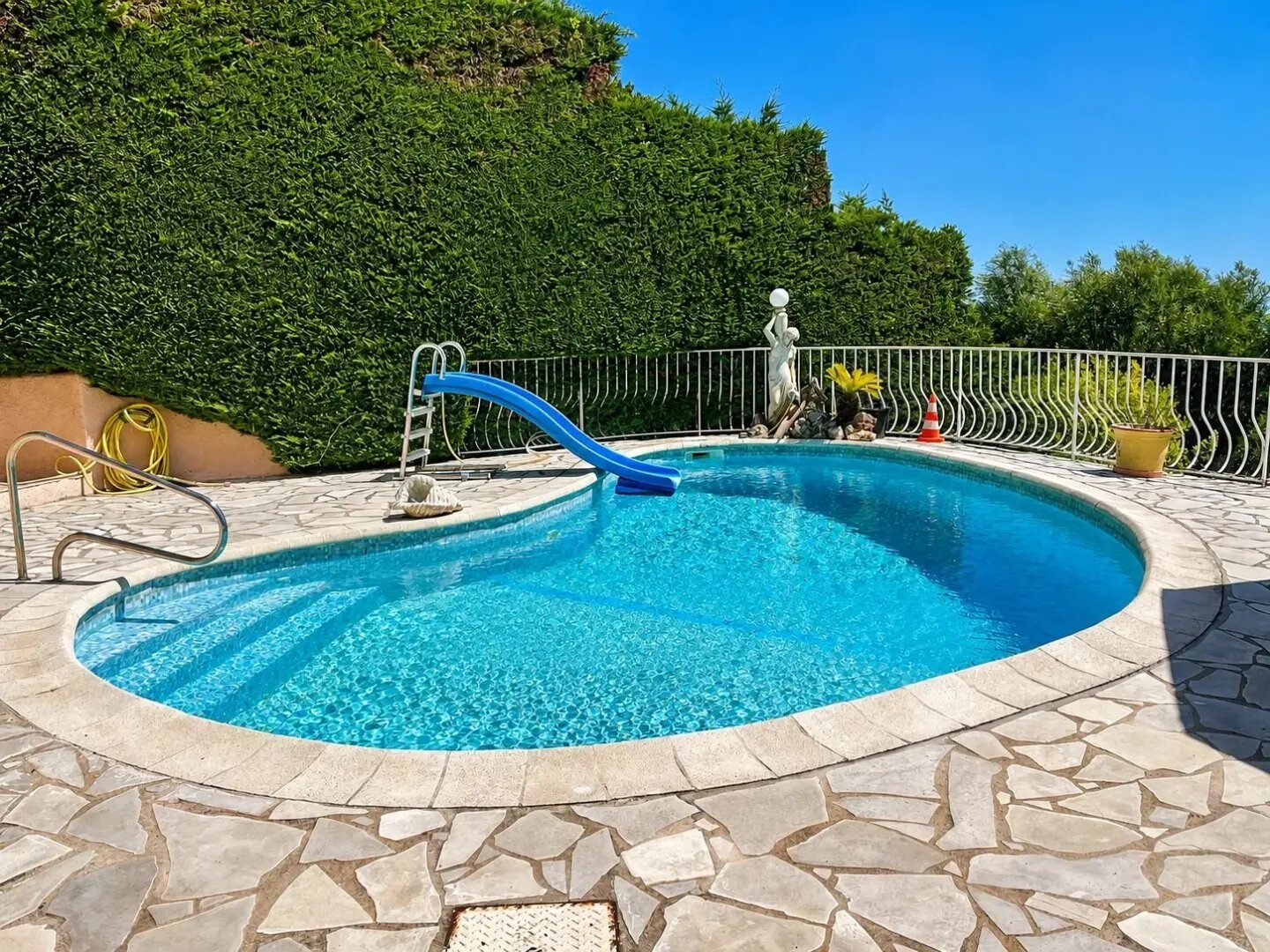 Maison à vendre, 180m², Roquebrune-sur-Argens