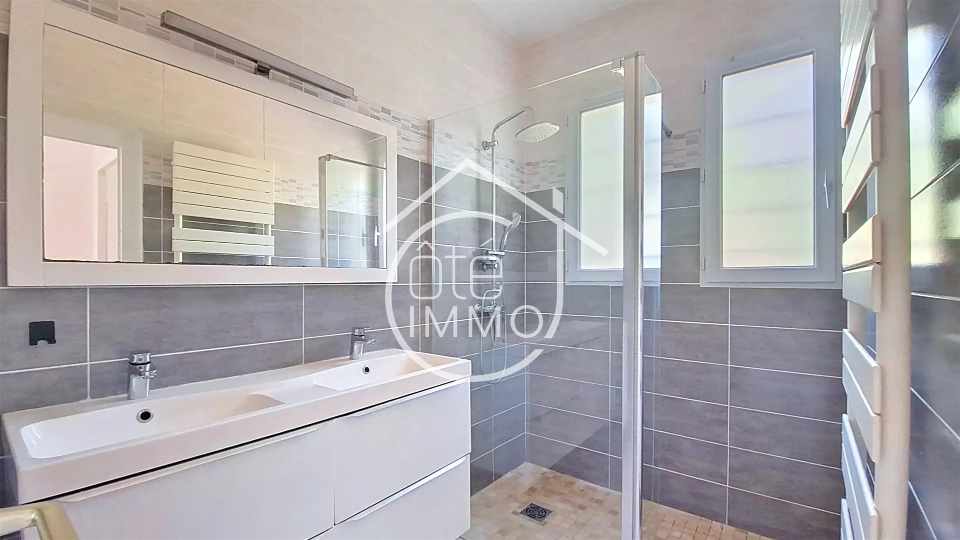 Maison à vendre, 164m², Pineuilh