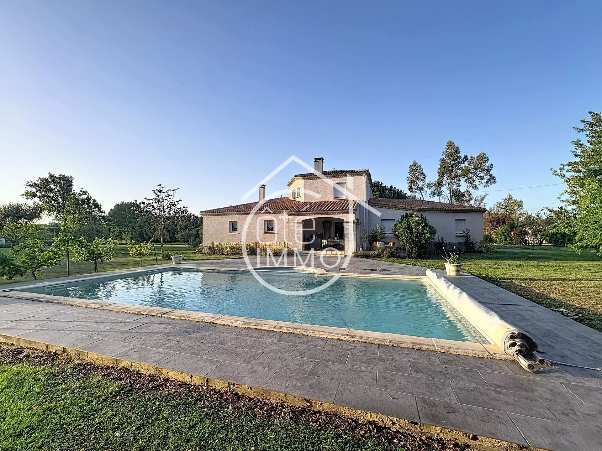 Maison à vendre, 135m², Pineuilh