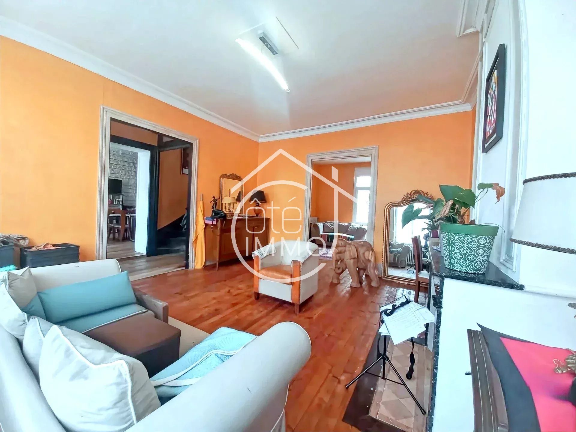Maison à vendre, 233m², Sainte-Foy-la-Grande