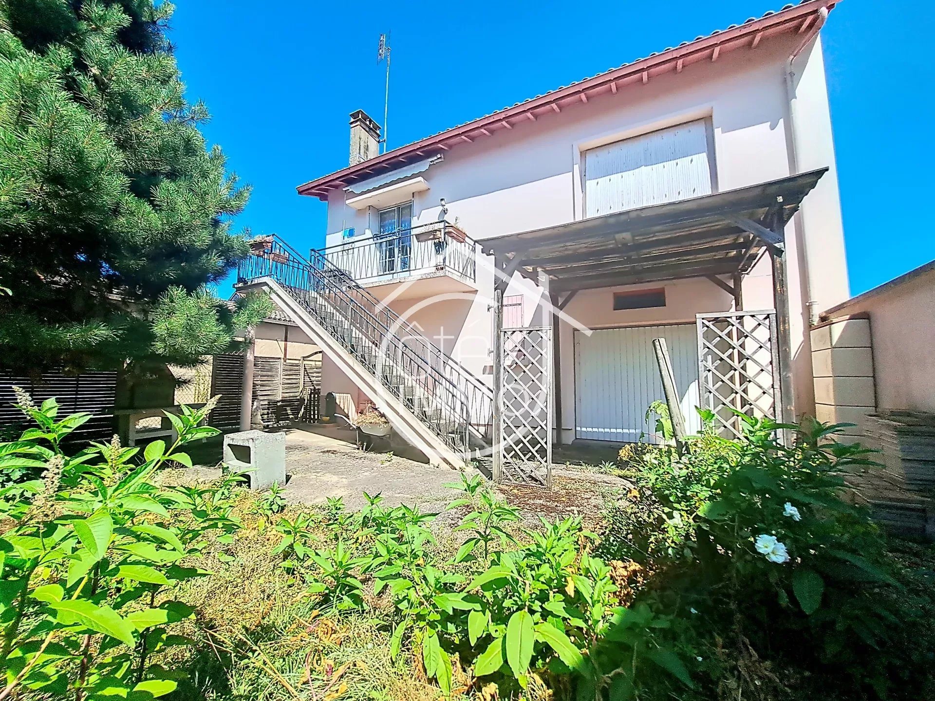 Maison à vendre, 96m², Sainte-Foy-la-Grande