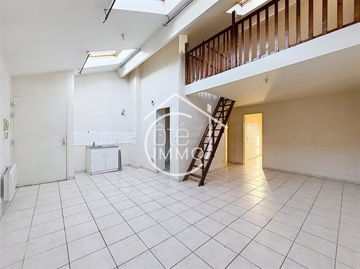 Immeuble 2 pièces 178 m² · à Sainte-Foy-la-Grande · 178 m² · 160 000 €