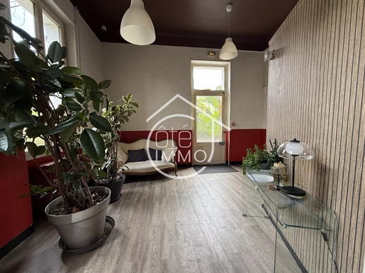 Immeuble 407 m² · à Sainte-Foy-la-Grande · 407 m² · 320 000 €
