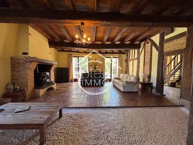 Maison à vendre, 206m², Saint-Pierre-d'Eyraud