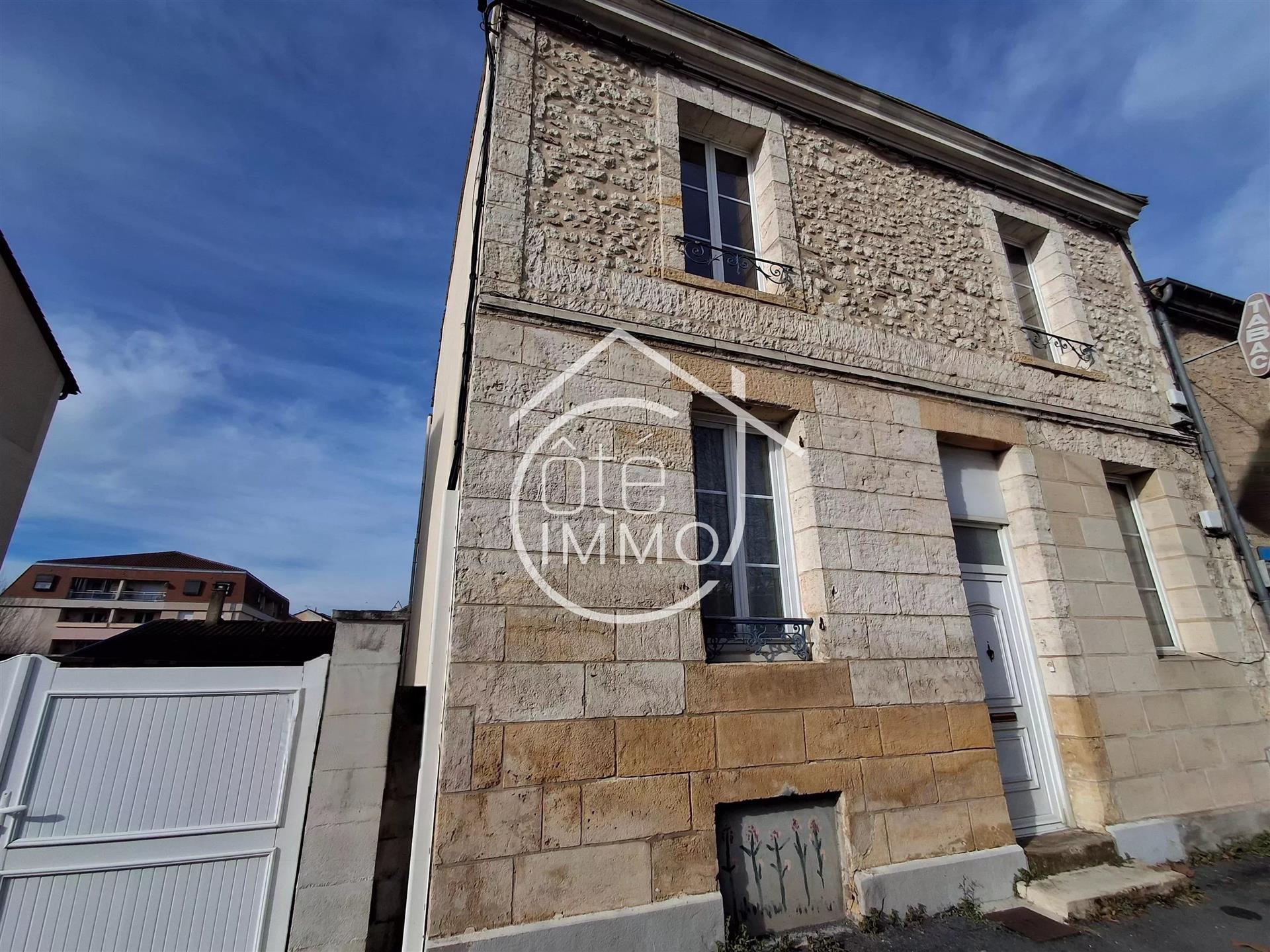 Maison à vendre, 116m², Bergerac