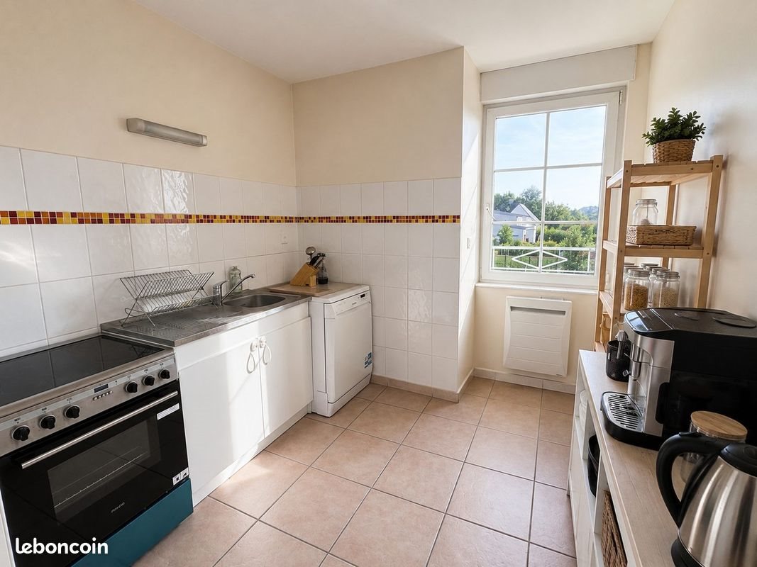Appartement à louer, 70m², Quédillac
