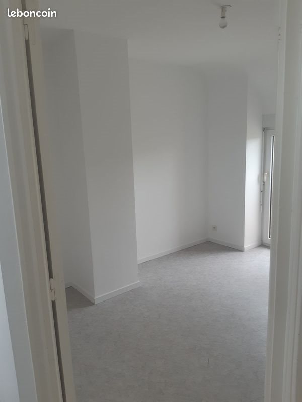 Maison à louer, 57m², Landujan
