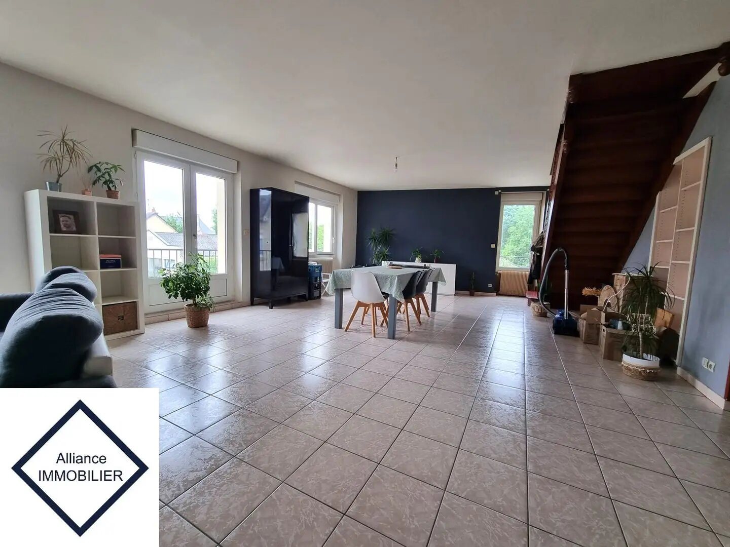 Appartement à vendre, 245m², Montauban-de-Bretagne