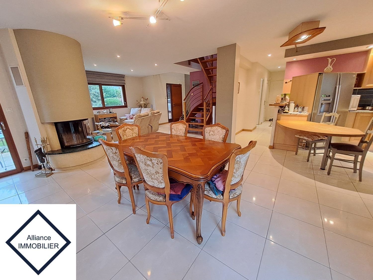Maison à vendre, 161m², Landujan