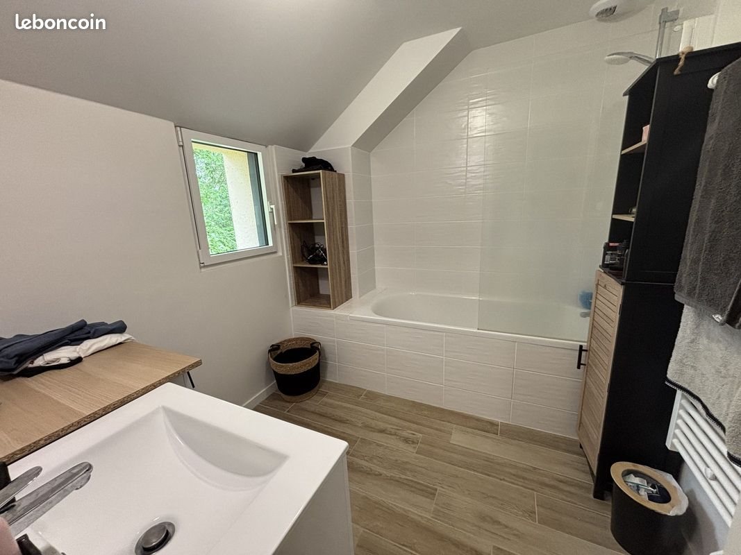 Maison à louer, 63m², Landujan