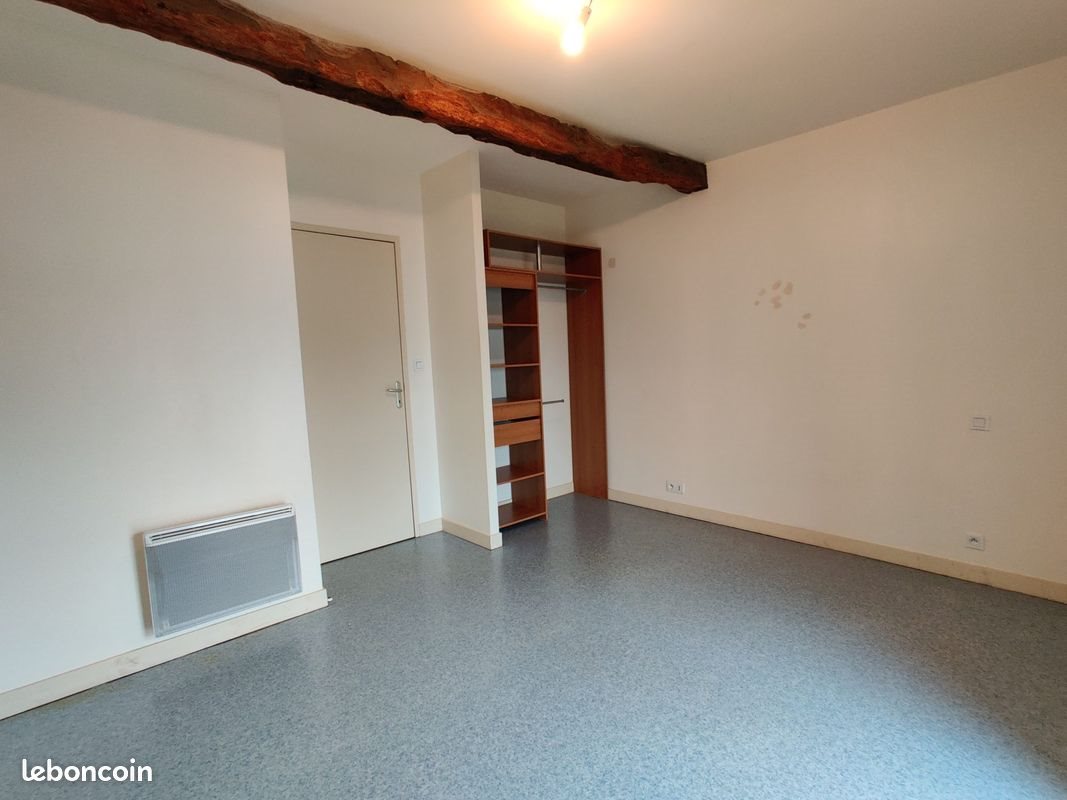 Appartement à louer, 59m², Quédillac