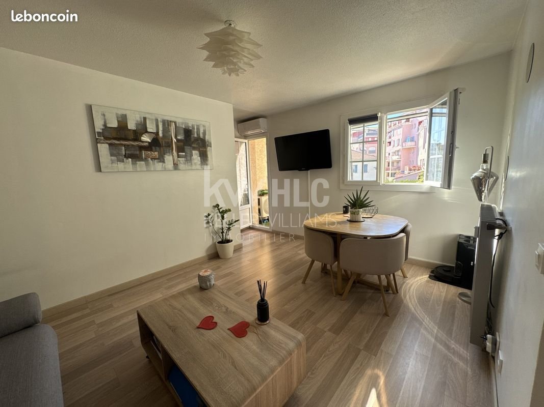 Appartement à vendre, 27m², Vallauris