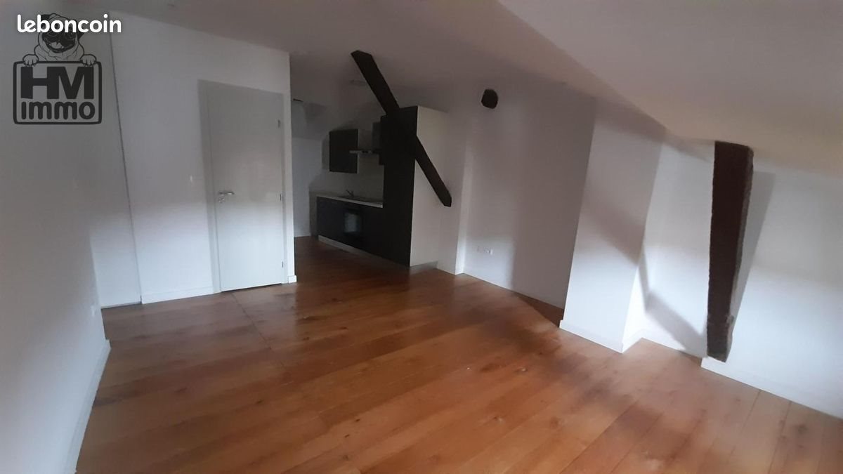 Appartement à louer, 29m², Saint-Léonard-de-Noblat