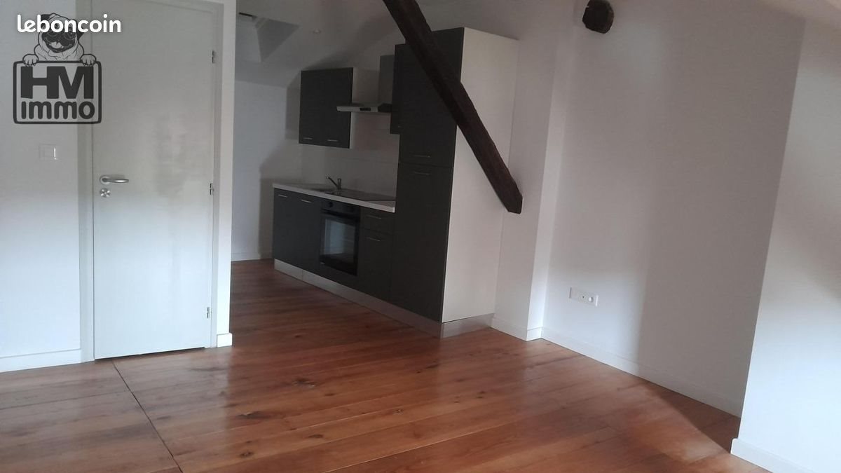 Appartement à louer, 29m², Saint-Léonard-de-Noblat