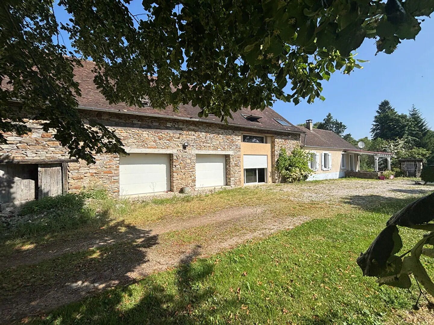 Maison à vendre, 184m², Saint-Yrieix-la-Perche
