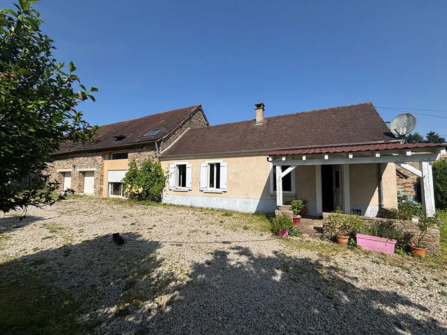 Maison à vendre, 184m², Saint-Yrieix-la-Perche